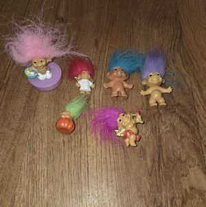 Lot of Miscellaneous Minature Trolls Stamp, Pin, Pencil Top